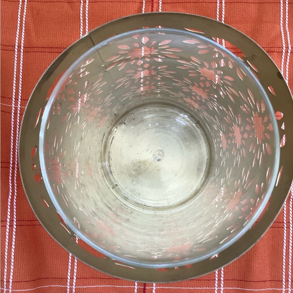 CLEAR GLASS VASE WITH BURNISHED BRASS FLOWER PATTERN SLEEVE PRICE REDUCED - Picture 7 of 7